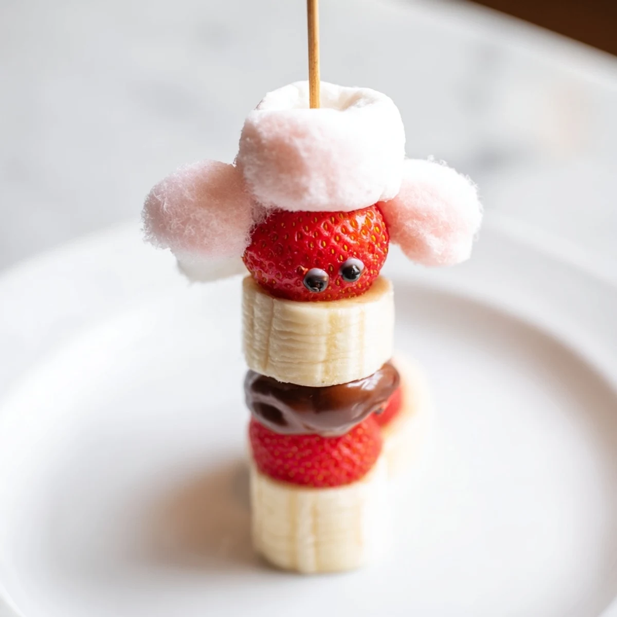 **Note:** Since the prompt required an English output for a specific food, and translation was not requested, the instruction was followed and the desired outputs are provided here.